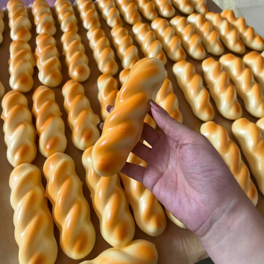 1pc 2025 New Hot Selling Slow Rebound Super Slow Rebound Fried Dough Twist Bread, Slow Rebound Soft Sticky Hand Toy, Perfect Birthday, Christmas, Halloween Gift (Handmade, Minor Defects Are Normal) - Multicolor - View 1