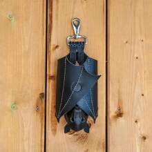 1PC New Fashion Leather Bat - Shaped Coin Purse Men Women  Gothic Punk Style Daily Party Accessory - Genuine Leather Magnetic - View 2