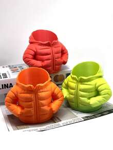 1 pieza Soporte de bolígrafo de escritorio, en una variedad de colores. 10,5 x 14 x 10 cm, un soporte de bolígrafo con diseño de chaqueta novedoso y un contenedor de almacenamiento de escritorio, un regalo creativo nuevo para estudiantes, una necesidad diaria para oficinas y dormitorios - Multicolor - Ver 5