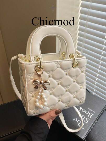 Black Rhombus Pattern Elegant Lady Handbag, New Korean Fashion Casual Shoulder Crossbody Bag, Small Niche Bag With Pearl Butterfly Decor, Suitable For Shopping, Wallet, Young Women, College Students, Newlyweds, Office Ladies. Great For Office, University, Work, Business, Commuting, Outdoor Activities, Travel And Picnics.