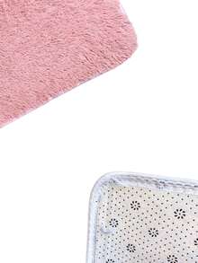 Shaggy Rug 40x60cm Rectangular Color Options - Hot Pink - View 3