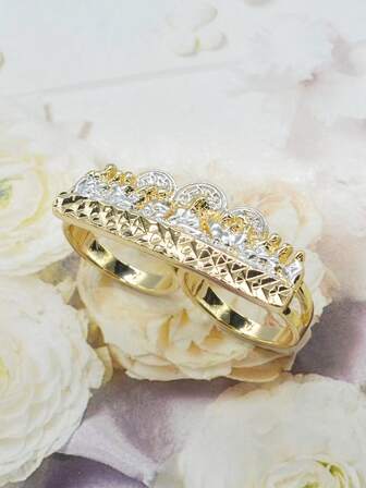 1枚时尚嘻哈风“最后的晚餐”双指戒指，镂空连指设计，适合男士日常佩戴及派对，是万圣节、圣诞节、复活节、送给男友的绝佳礼物