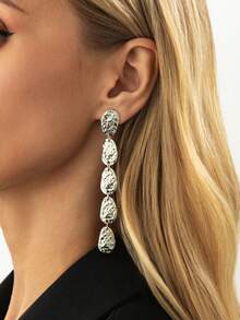 1 Pair Retro Asymmetric Metal Geometric Round Tassel Earrings, Fashionable Personalized Metal Exaggerated Jewelry, Suitable For Daily, Casual, Party, Vacation And Other Occasions - Yellow Gold - View 3