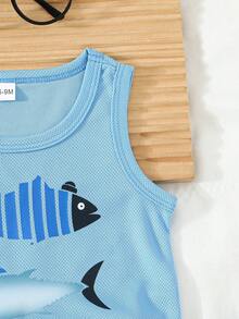 Set de 2 piezas para niños pequeños: Parte superior de tirantes con gráfico de tiburón emparejada con pantalones cortos con estampado total, conjunto deportivo transpirable para uso diario en verano - Celeste - Ver 5