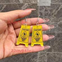 Pair Of 2Dflat Ladies Warning Sign Drop Earrings, Yellow Party And Sports Earrings, Hypoallergenic Iron Ear Hooks, Non-Plated-Slip Warning Sign Design For Daily And Sports Occasions - 一對 - 查看 5
