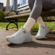 Hands-Free Slip-On Sneakers For Women – All-Day Comfort For Walking, Running, Gym & Athletic Wear Comfortable Women's Walking Shoes With Cushioning ActiveBreeze Non-Slip Running And Tennis Sneakers | Breathable Athletic Shoes For Gym Workouts - 白色 - 查看 7