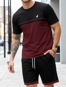 Men's Contrast Color Round Neck Casual Short Sleeve T-Shirt And Shorts Set - Merah - View 3