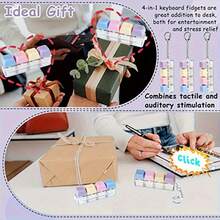 这款超级放松键盘采用优质材料制成，是工作学习期间缓解压力的必备单品。它既是一款让人爱不释手的挤压玩具，也是一件时尚配饰，是送给男孩女孩的完美礼物。 - 查看 4