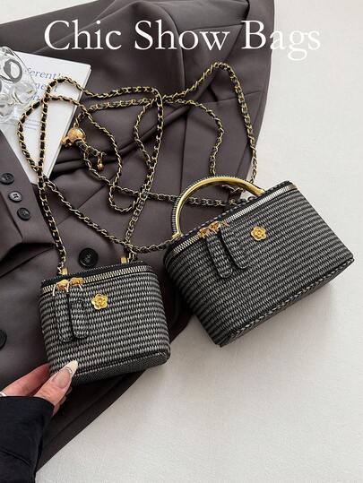 Vintage Fashion Small Square Handbag 2025 New Cross-Border Checkered Chain Shoulder Bag, Versatile Crossbody Bag. Suitable For Afternoon Tea, Paired With Dresses And Other Gentle Items, It Has An Elegant Atmosphere. Also Suitable For Vintage Outfits, It Looks Great When Matched With Midi Skirts And Other Pieces