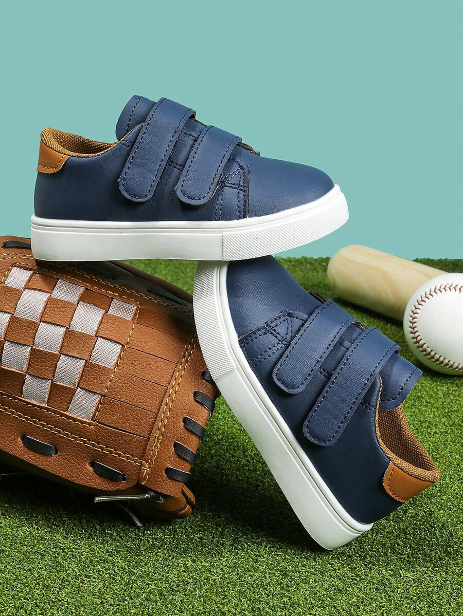 1 Pair Children's PU Leather Fashion Lightweight Comfortable Little Girls Shoes, Spring/Autumn Embroidered White Low-Top Sneakers - Navy Blue - View 1