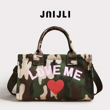 Camouflage "LOVE ME" Graphic Purse Women Stylish Handbag Cross Body Bag Travel Essential Casual Daily Use Bags Vintage Sling Bag Summer Fashion Handbags Mini Purses Practical Shoulder Bag Heart Print Camo Tote-Inspired Bag Ladies Daily Purse Versatile Crossbody Shoulder Bag Spacious Camo Handbag Must-Have Outfit Accessory Everyday Use Camouflage Purse Cute Heart Decor Bag Fashion Graphic Shoulder Purse - màu xanh lá - Xem 8