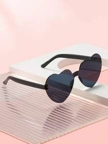 A Pair Of Heart-Shaped, Stylish, Transparent, Candy-Colored Rimless Glasses, Proms, Parties, Pool Parties, Beach Parties, Birthday Parties, Carnivals, Various Fun Events, Party Favors, Valentine's Day Decorations, And More. Available In Green, Pink, And Black. A Choice A Valentine's Day Or Party Decoration. - 粉色 - 查看 4