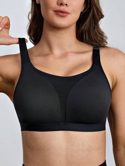 Wingslove Black Sports Bra: Made Of Breathable Mesh Fabric, With A Criss-Cross Back Design, Providing Light Yet Supportive Fit. Comfortable And Secure, Suitable For Workouts, Casual Wear, And Daily Activities. An Ideal Choice For Those In Need Of A Versatile, Lightweight Undergarment!