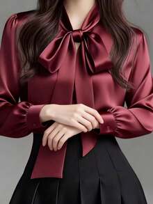 Damen elegantes Satin Weiß Langarm Lässig Bluse, vielseitige Pendler Bluse mit Schleifenkragen-Detail - einfarbig geeignet für alle Jahreszeiten, maschinenwaschbar nicht transparent, weicher & atmungsaktiver Stoff, veredelter Satin-Textur, einfarbige Krawatte für Büro & Alltag - Bordeaux - Übersicht 6