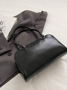 黑色时尚机车风腋下单肩包，多口袋设计，适合工作通勤、街头穿搭和日系风格，女性必备单品。 - 黑色 - 查看 5