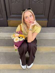 Parte superior de punto de cuello redondo de unicolor, ajustada, de manga corta, suave, cómoda y versátil, para primavera/verano - Amarillo - Ver 1