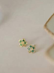1 对 S925 纯银绿色锆石小花精致耳钉，温柔，送给她的礼物，周年纪念/节日 - 金色 - 查看 4