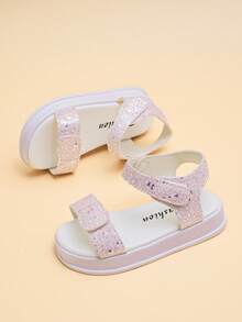This Children's Sandal Exudes A Sweet And Adorable Vibe. The Pink Glitter And Star Accents, Along With The Thickened Sole Design, Not Only Protect The Feet But Also Look Sweetly Lively. This Flat Sandal Can Be Easily Paired With Various Summer Outfits. - Pink - View 6