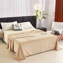 1pc Flannel (Polyester Fiber) V-Shaped Metallic Yarn Printed Fleece Blanket, Modern Solid Color Minimalist Style Suitable For Warm Travel, Office, Home Decor - Khaki - View 4
