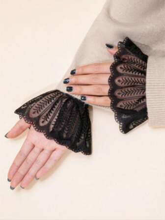 1 Pair Lace Hollow Out Gloves, Suitable For Party, Wedding And Daily Wear