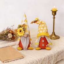 1pc Autumn Sunflower Theme Faceless Gnome Decor Figurine, Rustic Couple Gnome Statue Desktop Decoration, Home Decor, Theme Party Decor, Holiday Gift, Kitchen/Dining Table Decor, Restaurant/Party/Home/Mall/Display Window/Farmhouse Decoration - Multicolor - View 5