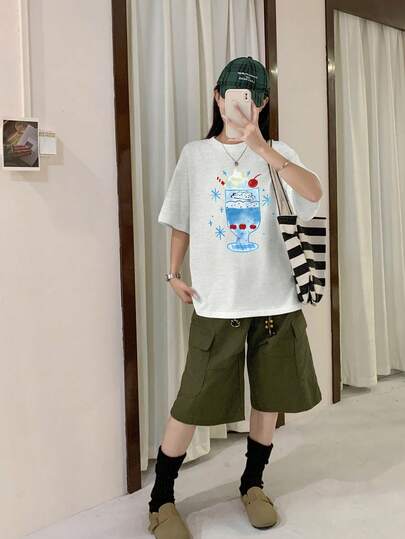 宽松棉质卡通印花 T 恤，独特设计短袖休闲上衣，适合娇小女性