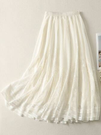 2026新款长款蕾丝刺绣半身裙，女士新款高端A字裙，带网纱罩层