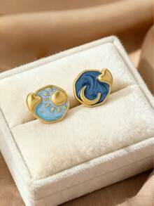 1 Pair Of French Elegant Retro Earrings,Drip Glaze Painting Style Moon Design Earrings, Suitable For Daily Decoration - Moon - View 4