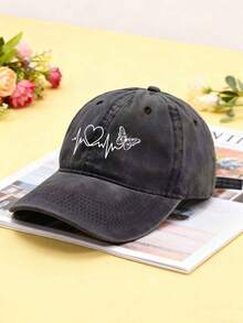 男女皆宜的复古水洗蝴蝶印花棒球帽，可调节设计，有效防晒。是旅行、度假、运动、海滩漫步和校园生活的理想之选，展现活力四射的Y2K风格。这款百搭的爸爸/妈妈帽是情侣的完美之选，也是一份绝佳的节日礼物。 - 多色2 - 查看 6