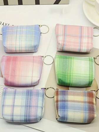 6 ชิ้น/3 ชิ้น กระเป๋าสตางค์ลายสก็อตย้อนยุคพร้อมพวงกุญแจ - กระเป๋าใส่เหรียญแบบมีซิปขนาดกะทัดรัด, สีอ่อน (ชมพู/ฟ้า/เขียว/ลายตาราง), กระเป๋าเก็บของขนาดเล็กแบบพับได้, เหมาะสำหรับใส่เหรียญ, เงินสด, กุญแจ - เดินทาง, ใช้ในชีวิตประจำวัน, ของขวัญยูนิเซ็กส์ - วัสดุผ้าใบที่ทนทาน, ที่เก็บของชิ้นเล็ก, สไตล์ย้อนยุค, ผ้าซักมือได้, กระเป๋าขนาดเล็กอเนกประสงค์, สิ่งที่ต้องมีสำหรับผู้รักแฟชั่น