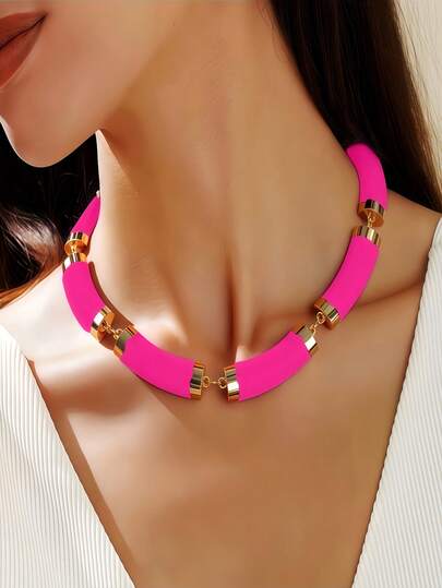 1件时尚简约创意百搭金属圆筒滴油拼接欧美优雅颈链，女士日常穿搭必备，适合节日、派对、情人节约会，也是馈赠亲朋好友的绝佳礼物。