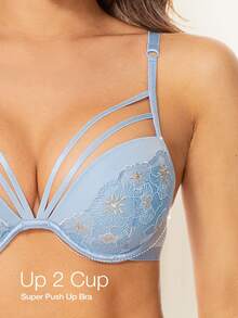 Wingslove Dieser hellblaue multifunktionale Push-Up-BH mit bestickten Blumendetails, verstellbaren Kreuz-/Normalträgern und extra dicker Polsterung bietet zwei Körbchengrößen mehr. Mit seinem eleganten Design und ganztägigem Tragekomfort ist er die ideale Wahl für festliche Anlässe, den Alltag und modische Looks, was ihn zu einer vielseitigen und figurschmeichelnden Option für die Unterwäsche macht. - Blau - Übersicht 2