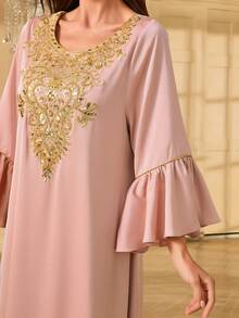 Non-Positioning Flower Lantern Sleeve Applique Arabic Dress - Pink - View 9