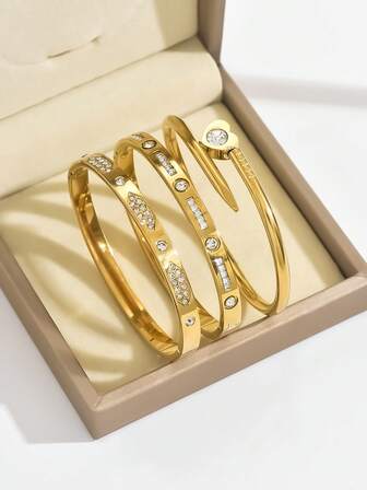 Juego de 3 piezas/1 pieza de pulsera de acero inoxidable chapada en oro de 18K con trébol de cuatro hojas, adecuada para fiestas, uso diario, estilo europeo y americano, personalizada, generosa, con circonita cúbica de lujo, conjunto de joyería de boda, regalo para chicas, mujeres, familiares, amigos, boda hermosa, cumpleaños, Día de San Valentín