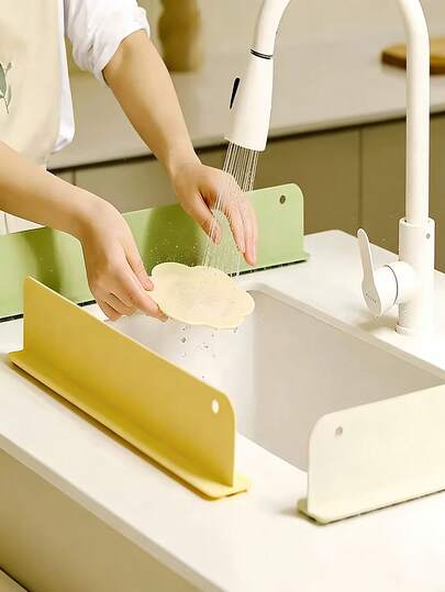 硅胶水槽防溅罩 - 防滑、易清洁的台面屏障，配有大吸盘，适用于标准水槽，防止水渍和污渍，是家庭和餐厅厨房的理想之选 | 现代厨房小工具