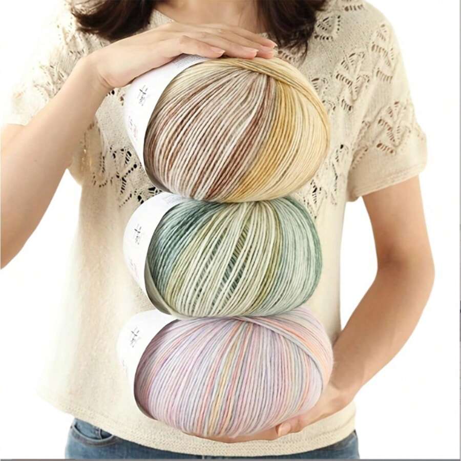 彩虹渐变色染色针织纱线，手工DIY针织纱线，中等粗细纯针织纱线，渐变色棉混纺针织纱线，柔软单股纱线，适用于手工围巾、帽子、毯子等。 - 彩色 - 查看 1