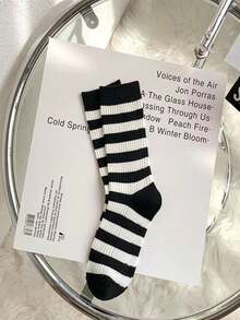 1pair Striped Pattern Crew Socks, Fall Socks - Black and White - View 5