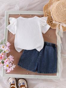 两件套女婴时尚套装：3D牛仔蝴蝶结装饰短袖T恤上衣和3D蝴蝶结牛仔短裤（前开衩），适合春秋季穿着。 - 白色 - 查看 3