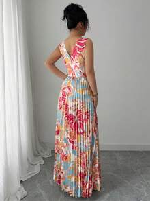 Women's Sexy Spring Summer Holiday Dress, Deep V-Neck, Sleeveless, Small Floral Print, Pleated Hem With Slit - Pink - View 2