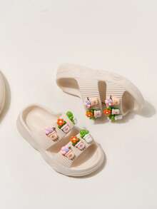 1 Pair Kids/Toddlers Flower Decor EVA Soft Bottom Casual Outdoor Beach Comfortable Slip-On Sandals, Open Toe & Heel, Suitable For Indoor & Outdoor Wear - Beige - View 3