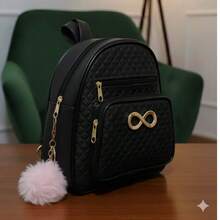 Women's Small Casual Backpack With Pockets + Pompom Keychain. Immediate Delivery. - 黑色 - 查看 4