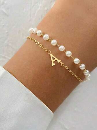 Set de 2 piezas de pulsera con colgante de 26 letras minimalista y pulsera con cuentas de perlas, de moda y versátil para mujeres