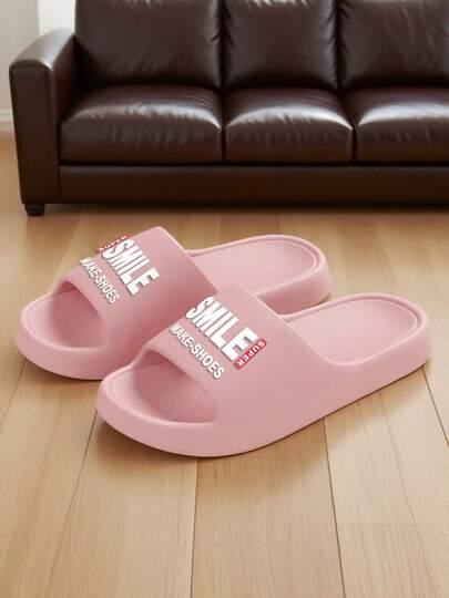 נעלי בית חדשות לקיץ, פשוטות ומותאמות אישית, יוניסקס, קז'ואל יומיומי, רב-תכליתיות. סוליה עבה נגד החלקה, נושמת רכה ונוחה. עשויות מחומר EVA, מיועדות לחדר אמבטיה, אנטי בקטריאלי נגד החלקה, הגנה על כף הרגל, ייבוש מהיר. עיצוב סופג זעזועים במיוחד, מתאים לחוף הים/חוץ לרחוב/חדר שינה פנימי לחדר אמבטיה וכו'. [מומלץ לבחור מידה אחת גדולה מהרגיל לנוחות רבה יותר]
