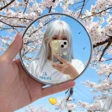 1个自拍助手,旅行摄影小工具 - 圆形镜子,方便拍照和查看照片,有大小两种尺寸可选,凸面广角镜头,旅行必备好礼,自拍配件,便携易用,非常适合拍摄集体照 - 彩色 - 查看 13