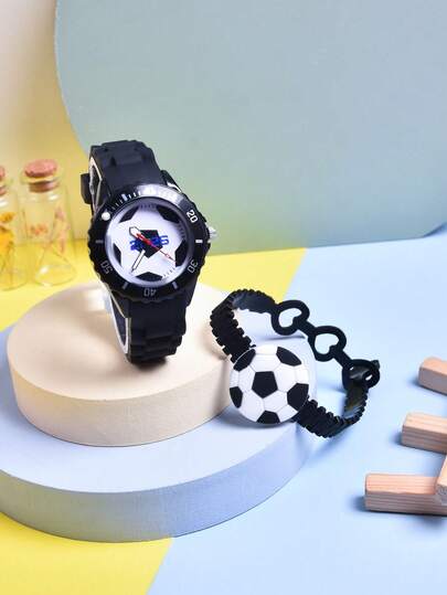 2pcs/Set 2026 Boys' Football Quartz Watch, Soft Silicone Strap Sports Wristwatch, Silicone Football Bracelet
