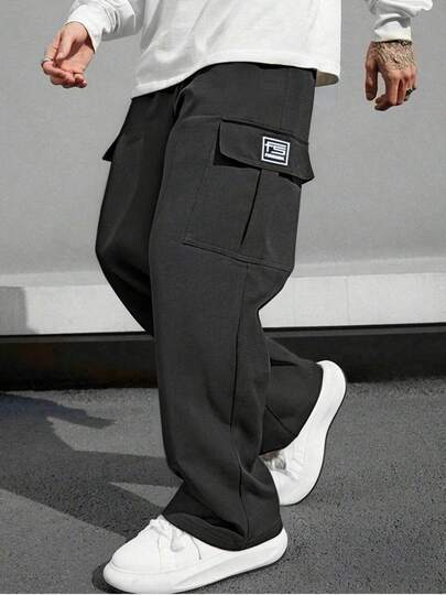 男士休闲工装裤，宽松直筒版型，垂感好，适合居家休闲和户外活动，也是情侣送礼佳品。采用100%涤纶面料，配有抽绳腰带，可调节松紧，多种颜色可选。