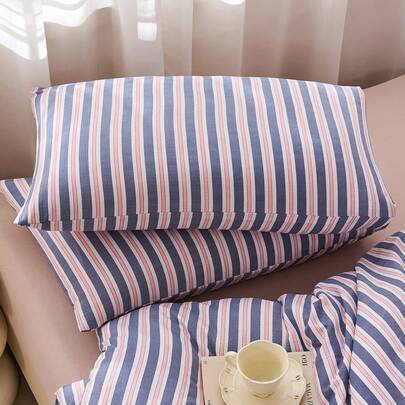 1对印花枕套（不含枕芯），每套2个枕套，面料柔软亲肤，条纹印花提升舒适度，适用于客厅、卧室及其他家居装饰，可用作沙发垫套、汽车靠垫套，可机洗，通过Oeko-Tex认证
