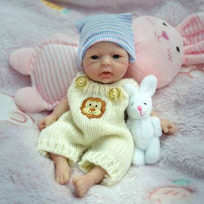 Adorable 7 Inch 18cm Soft Touch Full Silicone Reborn Doll Boy Lifelike Realistic Mini Doll Toy Gift For 3+ Kids Birthday Christmas Halloween Gift