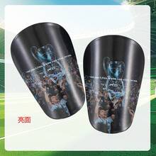 1 par de espinilleras de entrenamiento de fútbol con patrón de campeón, mate/brillante - Almohadillas de entrenamiento de partido - Reutilizables, cómodas de usar - Multicolor - Ver 12