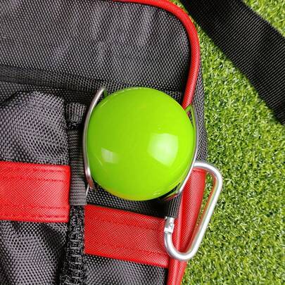 This Golf Ball Clip (Spring-Loaded Metal Design) Can Firmly Grip The Golf Ball, Making It Very Convenient To Use On The Course, Driving Range Or When Preparing To Hit. Its Compact, Foldable (Or Expandable) Structure Is Lightweight And Portable (Can Be Placed In Pocket/Bag), And The Spring Mechanism Ensures A Secure Grip On The Ball. For Golfers, It Is The Perfect Choice To Keep The Ball Within Easy Reach Without Having To Search For It.